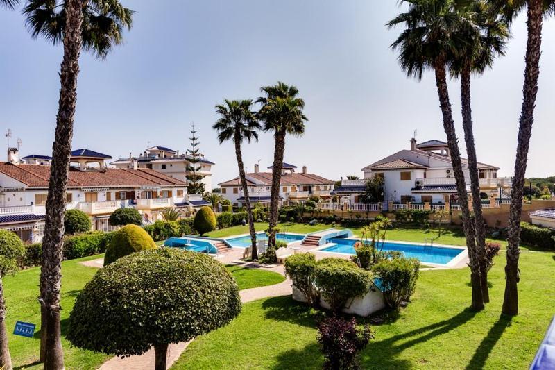 Bungalow Con Terraza La Mata La Mata  Exterior photo