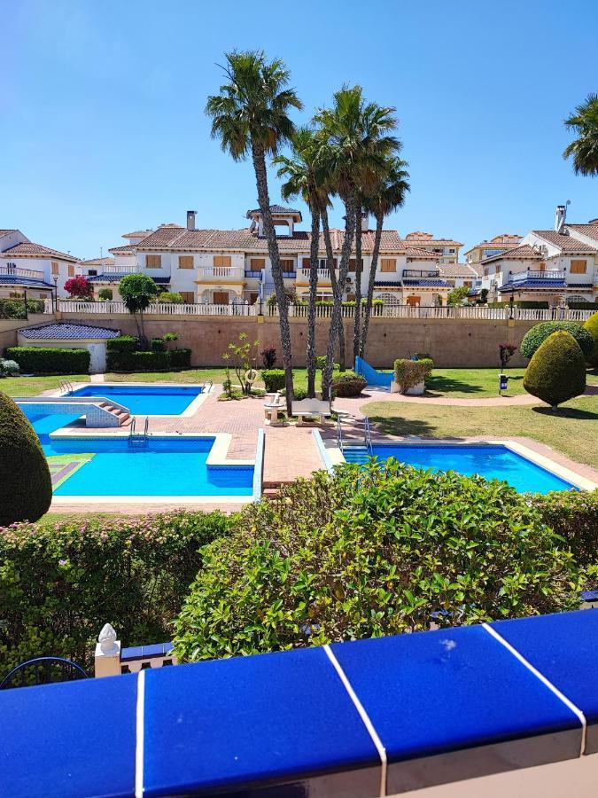 Bungalow Con Terraza La Mata La Mata  Exterior photo